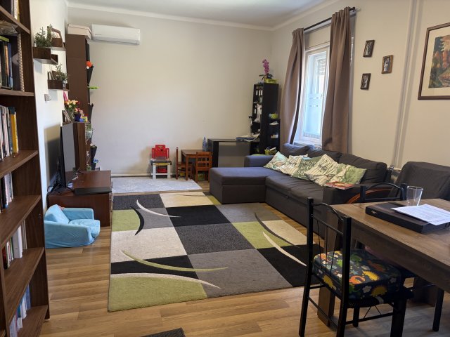 Eladó családi ház, Székesfehérvárott 74 M Ft, 3 szobás