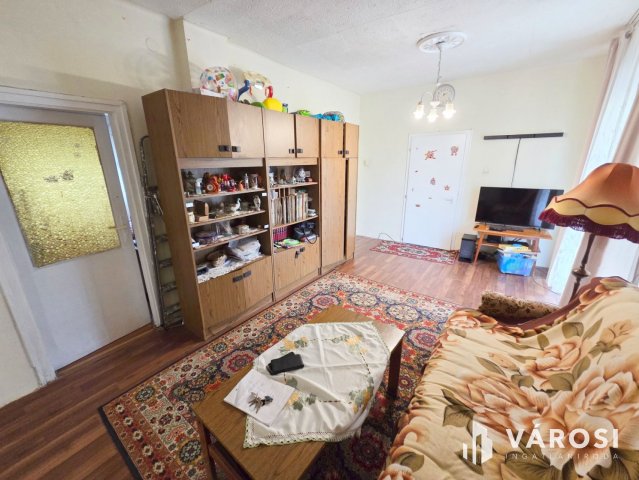 Eladó családi ház, Szigethalmon 59.99 M Ft, 3 szobás