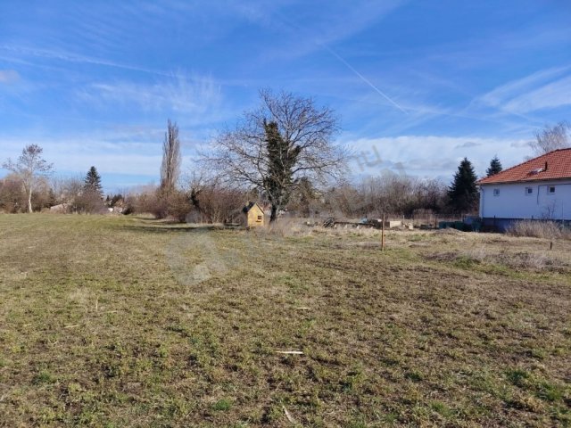 Eladó telek, Bicskén 108 M Ft / költözzbe.hu