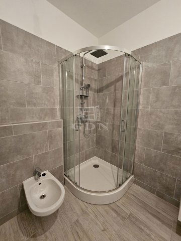 Eladó téglalakás, Budakeszin 101.25 M Ft, 3 szobás