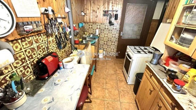 Eladó családi ház, Répcelakon 45.5 M Ft, 5 szobás