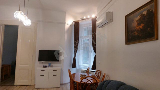 Kiadó téglalakás, albérlet, Budapesten, VIII. kerületben