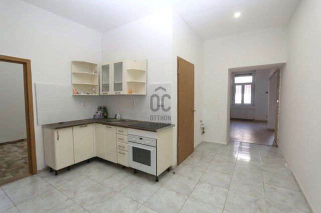 Eladó téglalakás, Budapesten, VIII. kerületben 65 M Ft, 2 szobás