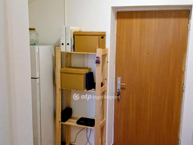 Eladó téglalakás, Dunaharasztin 62.5 M Ft, 2 szobás