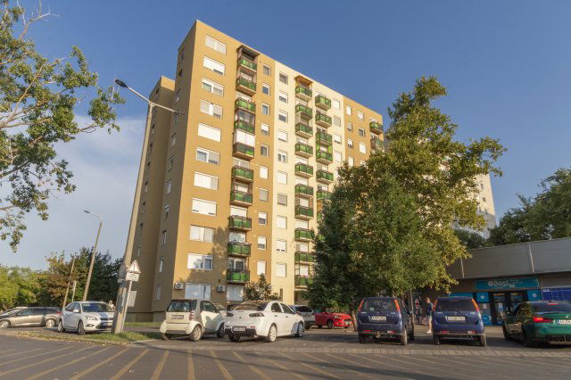 Eladó panellakás, Debrecenben, Görgey utcában 57.5 M Ft
