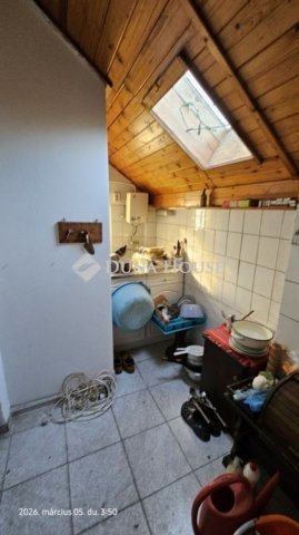 Eladó családi ház, Szegeden 28.5 M Ft, 3 szobás