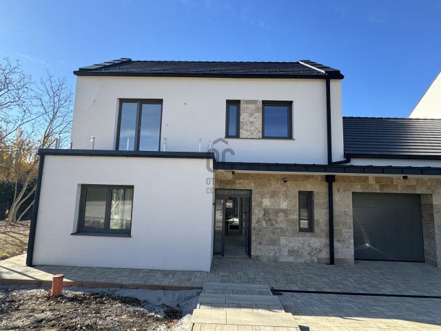 Eladó ikerház, Törökbálinton 329 M Ft, 5 szobás