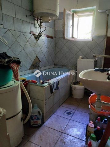 Eladó családi ház, Nagykátán 29 M Ft, 2 szobás