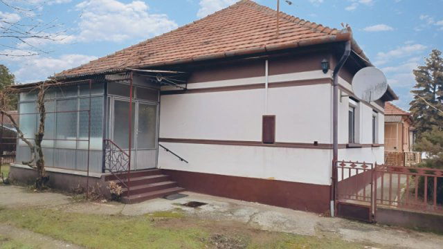Eladó családi ház, Örkényen 36.9 M Ft, 3 szobás