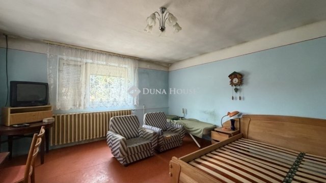 Eladó családi ház, Budapesten, XVII. kerületben 83.5 M Ft