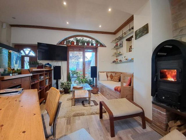 Eladó családi ház, Budapesten, XV. kerületben 124.9 M Ft