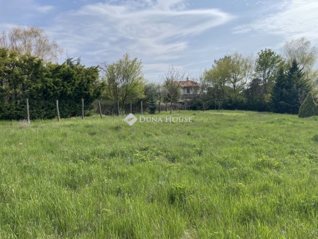 Eladó telek, Telkin, Zúzmara utcában 99 M Ft