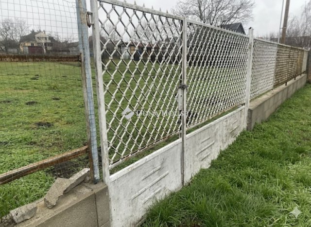 Eladó telek, Tóalmáson 8.5 M Ft / költözzbe.hu