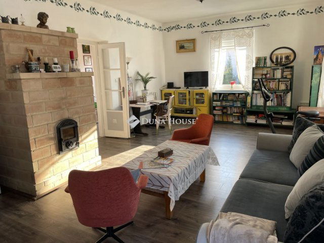 Eladó családi ház, Tabajdon 40 M Ft, 2 szobás