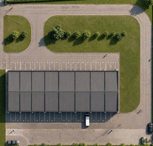 Eladó garázs, Szombathelyen, Bethlen Gábor utcában 12 M Ft