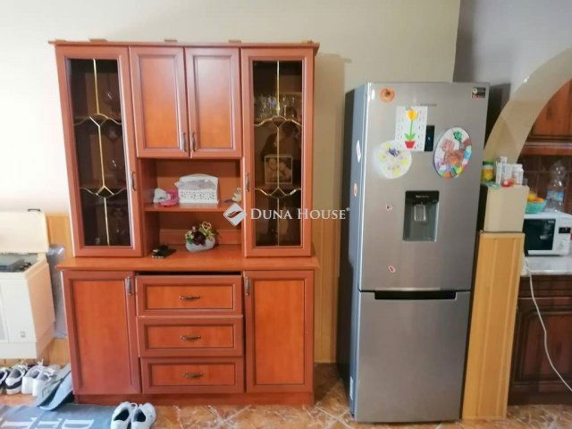 Eladó családi ház, Gávavencsellőn 16.5 M Ft, 4 szobás
