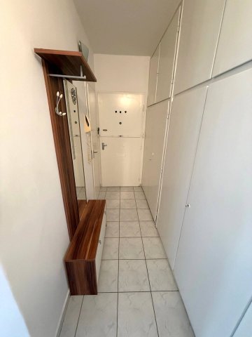 Eladó téglalakás, Pécsett 41.9 M Ft, 2 szobás