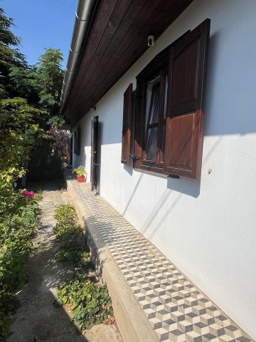 Eladó családi ház, Szellőn 55.9 M Ft, 2 szobás