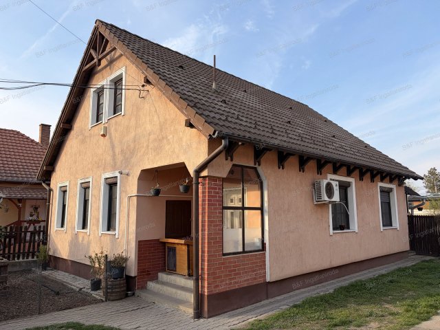 Eladó családi ház, Hajdúszoboszlón 74.5 M Ft, 3 szobás