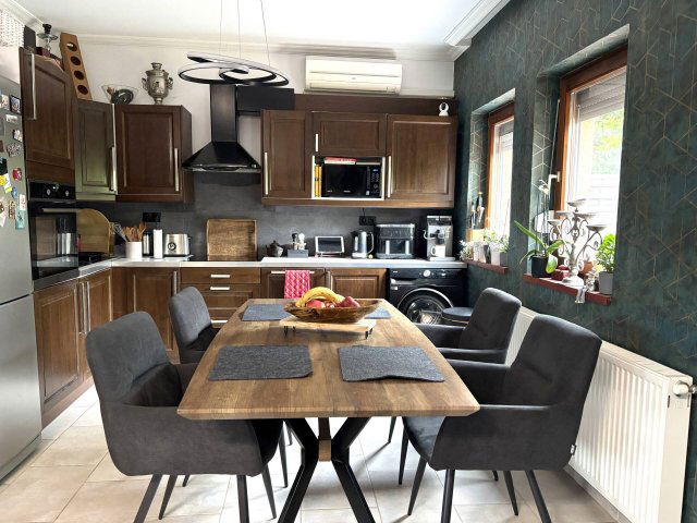 Eladó családi ház, Érden 99.9 M Ft, 2+2 szobás