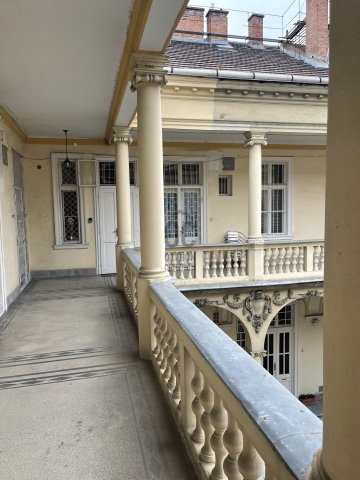 Kiadó téglalakás, albérlet, Budapesten, V. kerületben, 2 szobás