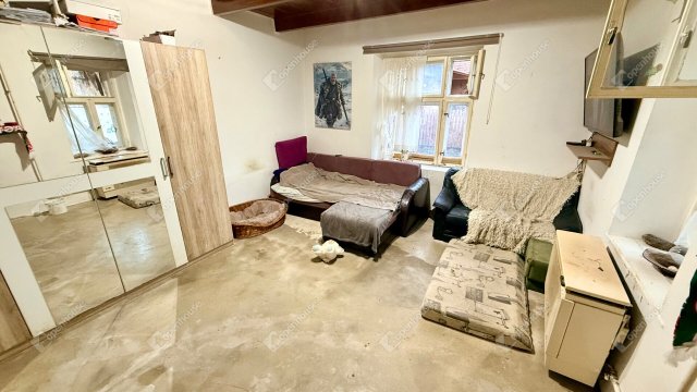 Eladó családi ház, Pándon 19.9 M Ft, 3 szobás