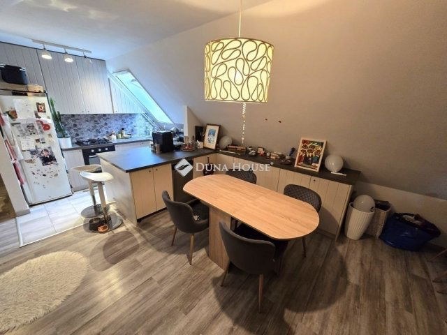 Eladó családi ház, Érden 75 M Ft, 4 szobás