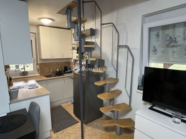 Eladó családi ház, Baracskán 36 M Ft, 3 szobás