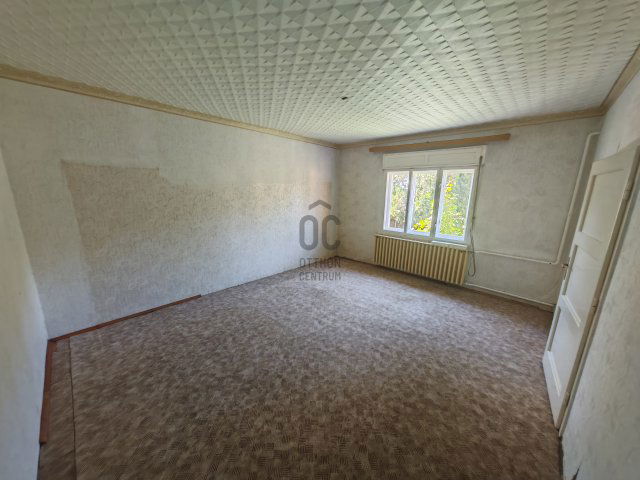 Eladó családi ház, Annavölgyben 34.99 M Ft, 4 szobás
