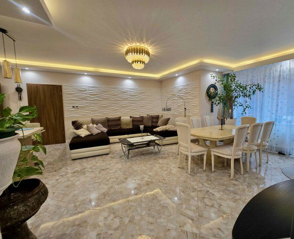 Eladó téglalakás, Budapesten, III. kerületben, Nánási úton