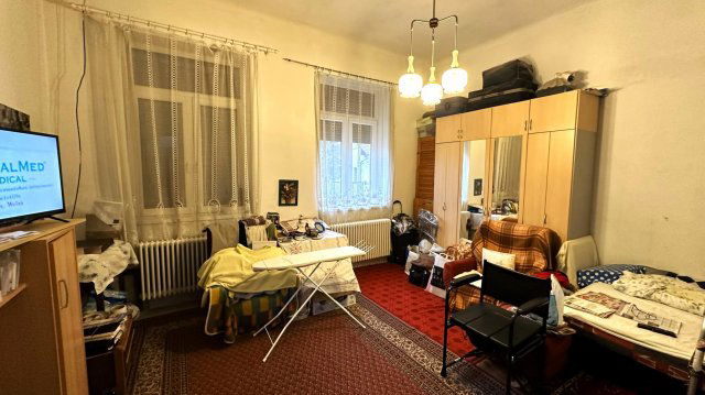 Eladó családi ház, Budapesten, XV. kerületben 64.9 M Ft