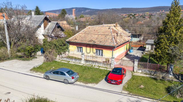 Eladó családi ház, Pátyon 80 M Ft, 4 szobás