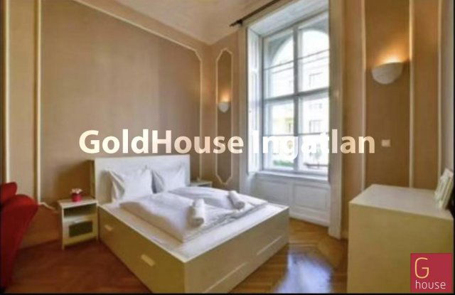 Eladó téglalakás, Budapesten, V. kerületben 160 M Ft, 2+1 szobás