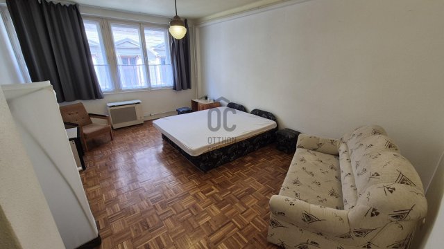 Kiadó téglalakás, albérlet, V. kerületben, Mérleg utcában