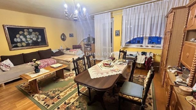 Eladó téglalakás, Kőszegen 46 M Ft, 4 szobás