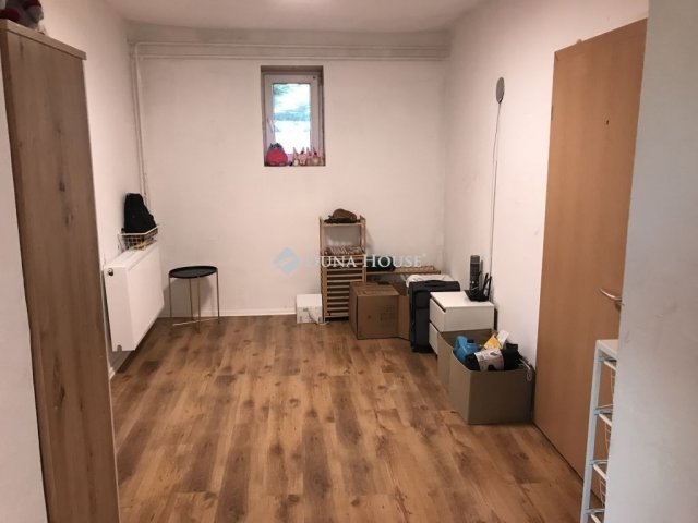 Eladó családi ház, Nagyvenyimen 37.9 M Ft, 3 szobás