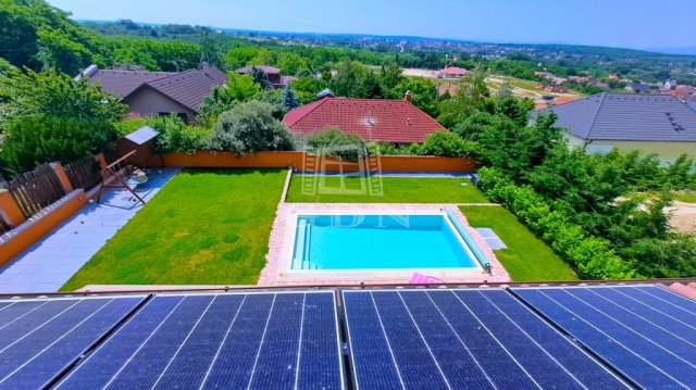 Eladó családi ház, Őrbottyánban 204 M Ft, 6 szobás