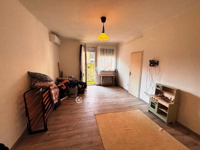 Eladó téglalakás, Budapesten, XX. kerületben 51.5 M Ft, 1 szobás