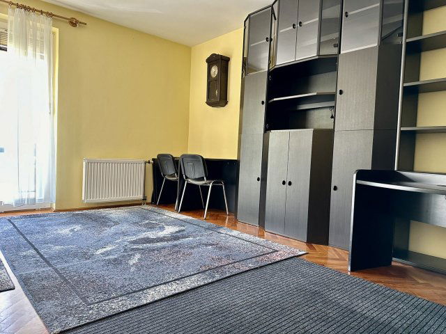 Kiadó téglalakás, albérlet, Győrött 150 E Ft / hó, 1 szobás