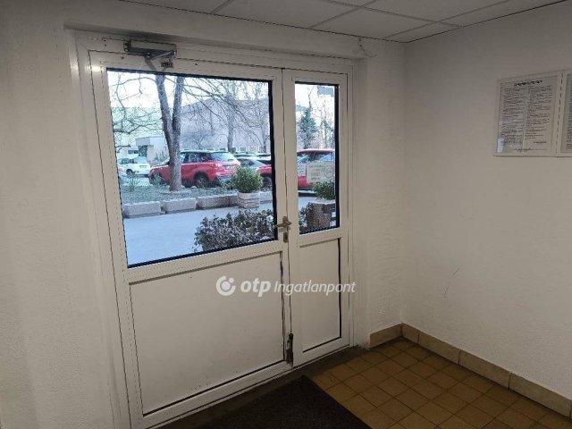 Eladó panellakás, Budapesten, XI. kerületben 81.99 M Ft