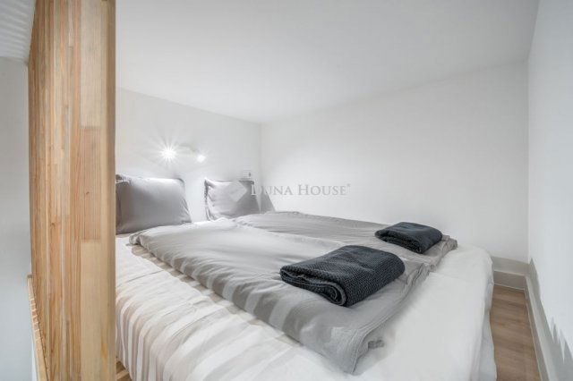 Eladó téglalakás, Budapesten, VII. kerületben 109.9 M Ft