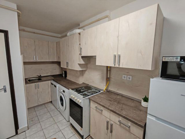 Kiadó téglalakás, albérlet, Nyíregyházán 140 E Ft / hó