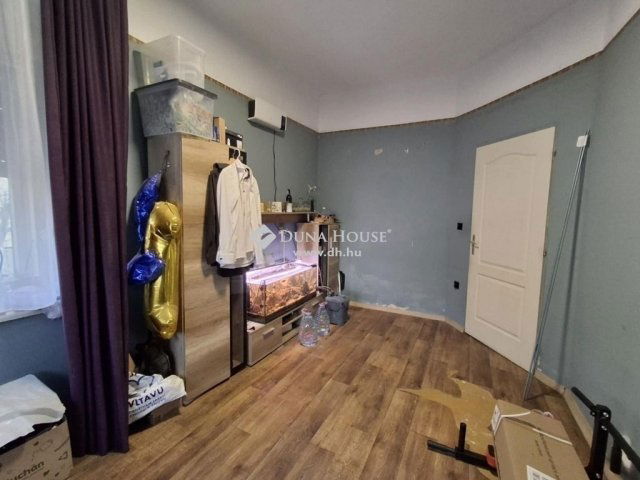 Eladó családi ház, Pilisen 45 M Ft, 5 szobás
