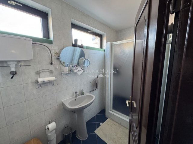 Eladó családi ház, Budapesten, XVIII. kerületben 144.9 M Ft
