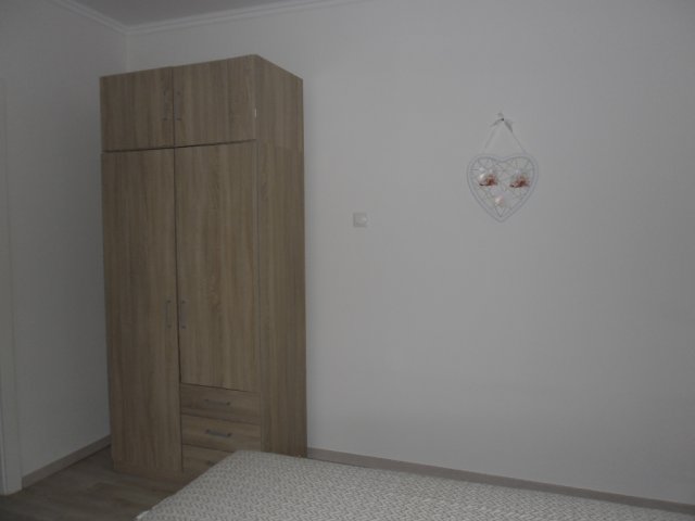 Kiadó téglalakás, albérlet, Szekszárdon 140 E Ft / hó