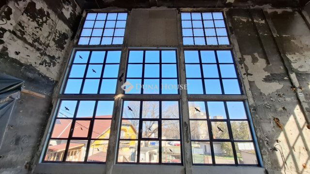 Eladó ipari ingatlan, Szolnokon, Mártírok útján 99 M Ft