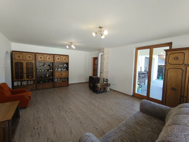 Eladó családi ház, Miskolcon 99.9 M Ft, 6 szobás