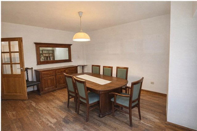 Eladó családi ház, Pomázon 105 M Ft, 5 szobás