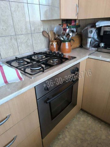 Eladó panellakás, Dunaújvárosban 32.99 M Ft, 2 szobás