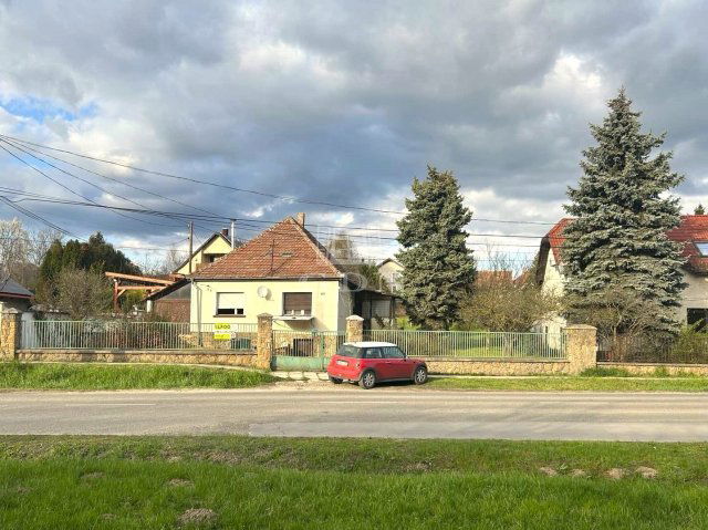 Eladó telek, Törökbálinton 129 M Ft / költözzbe.hu